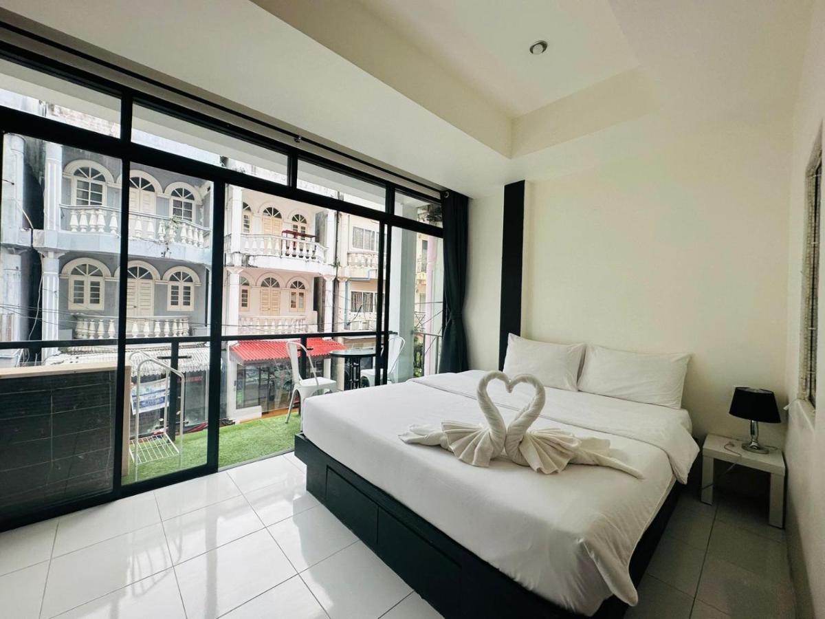 Beachwalk Patong Екстер'єр фото